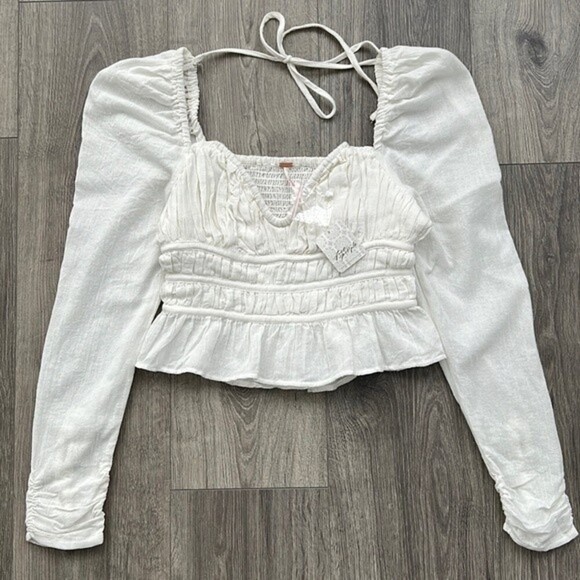 FREE PEOPLE Chloe Top XS White Puff Sleeves Smocked Cottagecore Boho Coquette - Picture 1 of 12